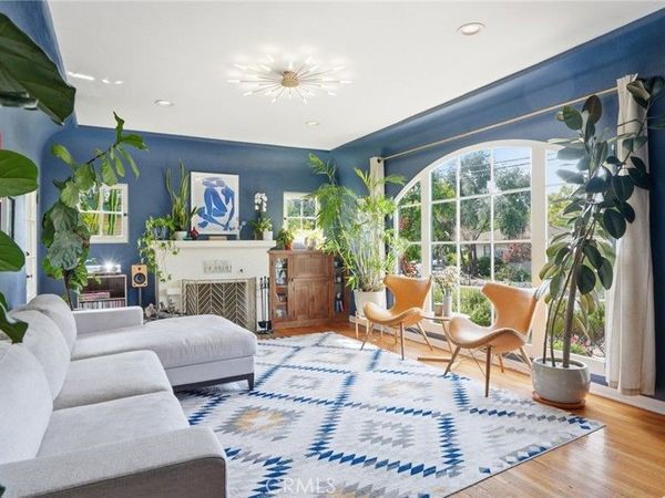 270 Clinton, Pasadena, CA 91103