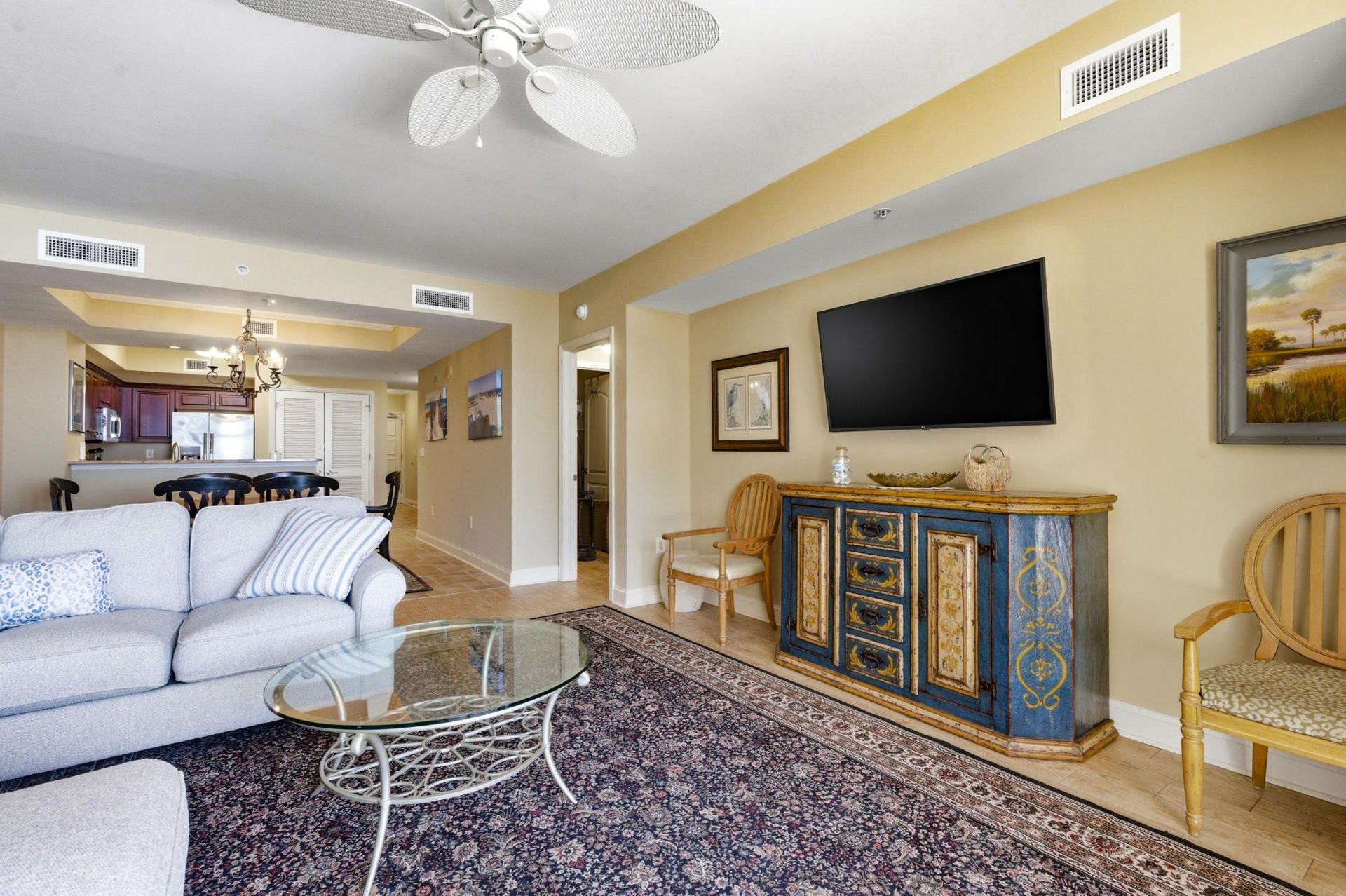 100 North Beach Blvd. Photo 11