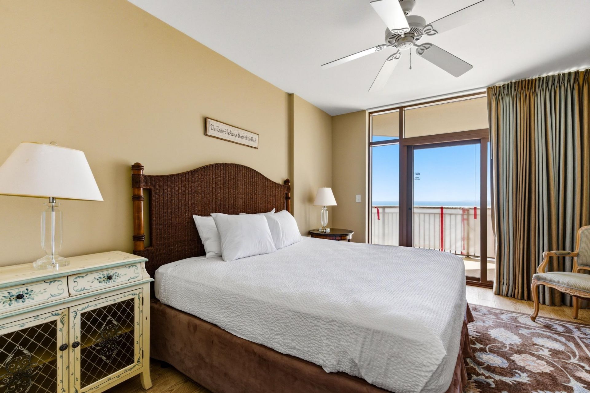 100 North Beach Blvd. Photo 13