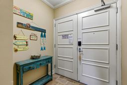 100 North Beach Blvd. photo 4