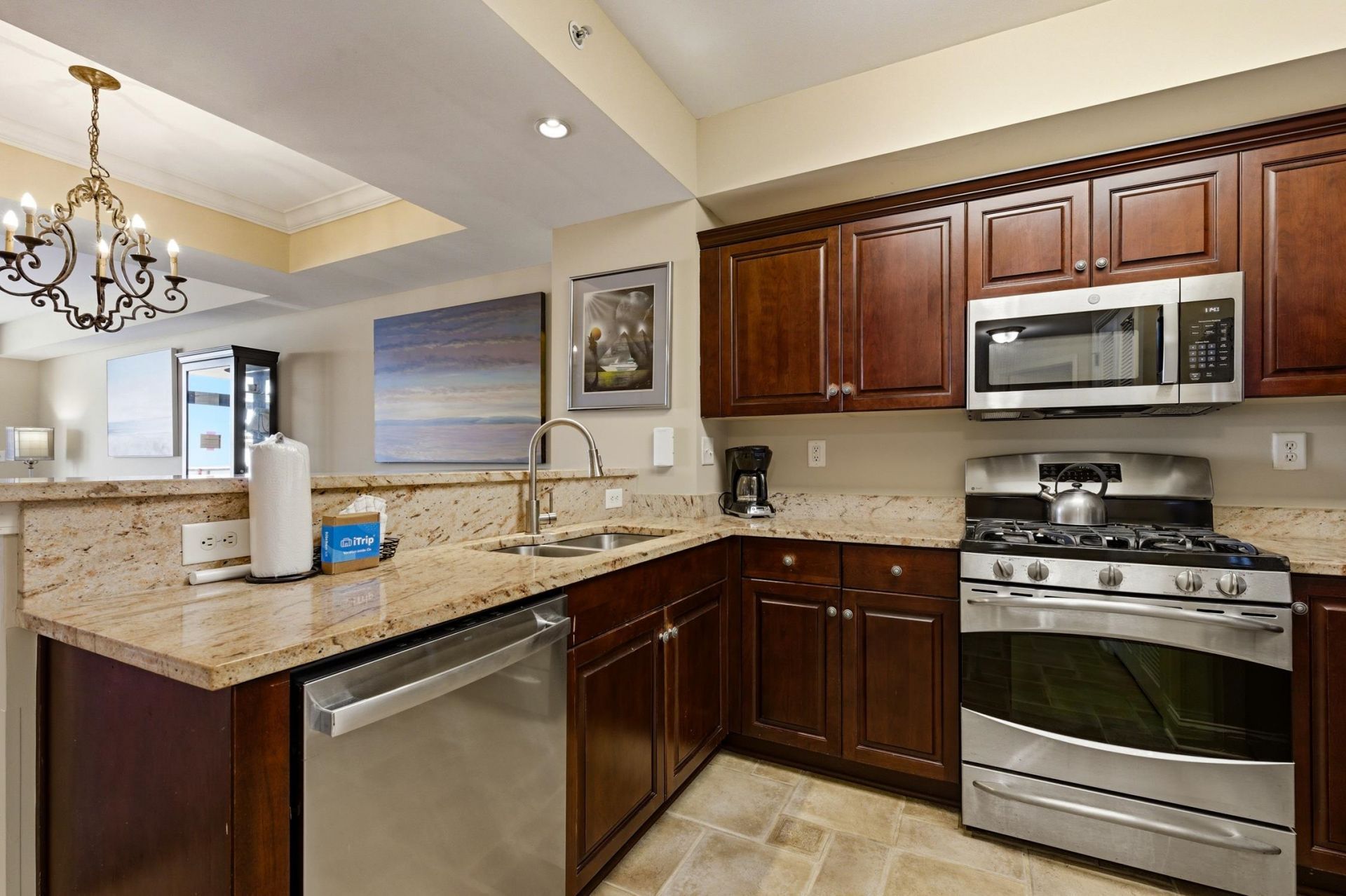 100 North Beach Blvd. Photo 4