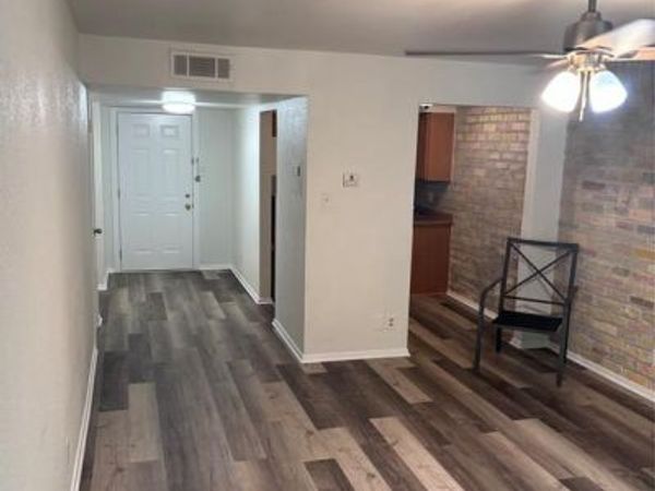 6004 Westridge Lane, Unit 705, Fort Worth, TX 76116