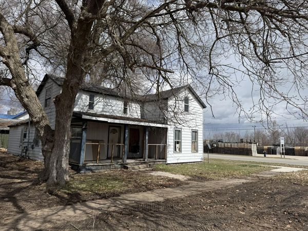 115 E 4th Street, Evart, MI 49631