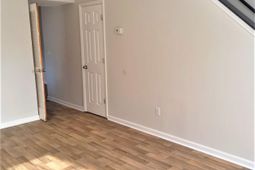 137 Susan Drive photo 4