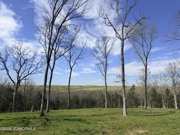 35905 MARIES RD 208, Meta, MO 65001