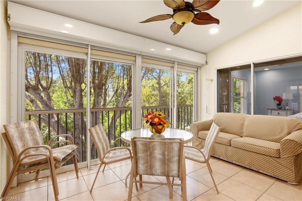817 Carrick Bend Cir, Unit 201, Naples, FL 34110 Photo