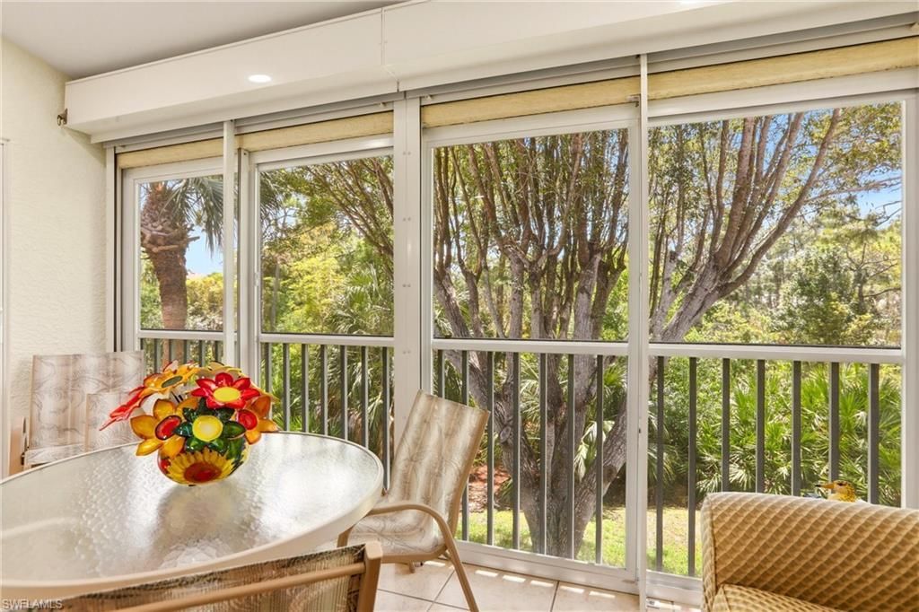 817 Carrick Bend Cir, Unit 201, Naples, FL 34110 Photo