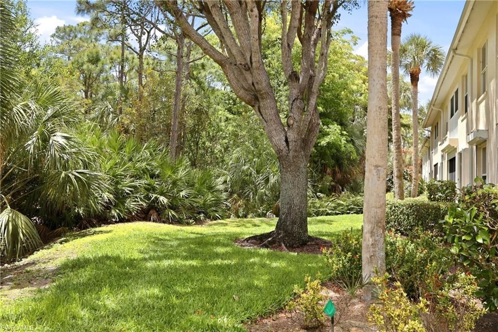 817 Carrick Bend Cir, Unit 201, Naples, FL 34110 Photo