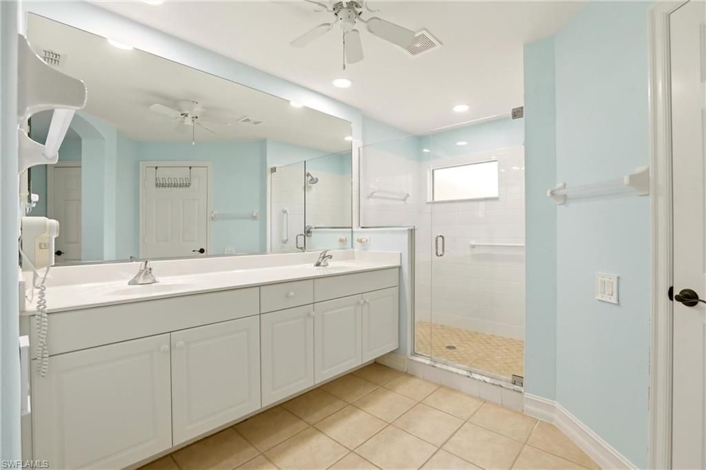 817 Carrick Bend Cir, Unit 201, Naples, FL 34110 Photo