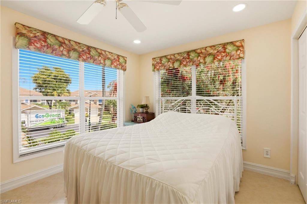 817 Carrick Bend Cir, Unit 201, Naples, FL 34110 Photo