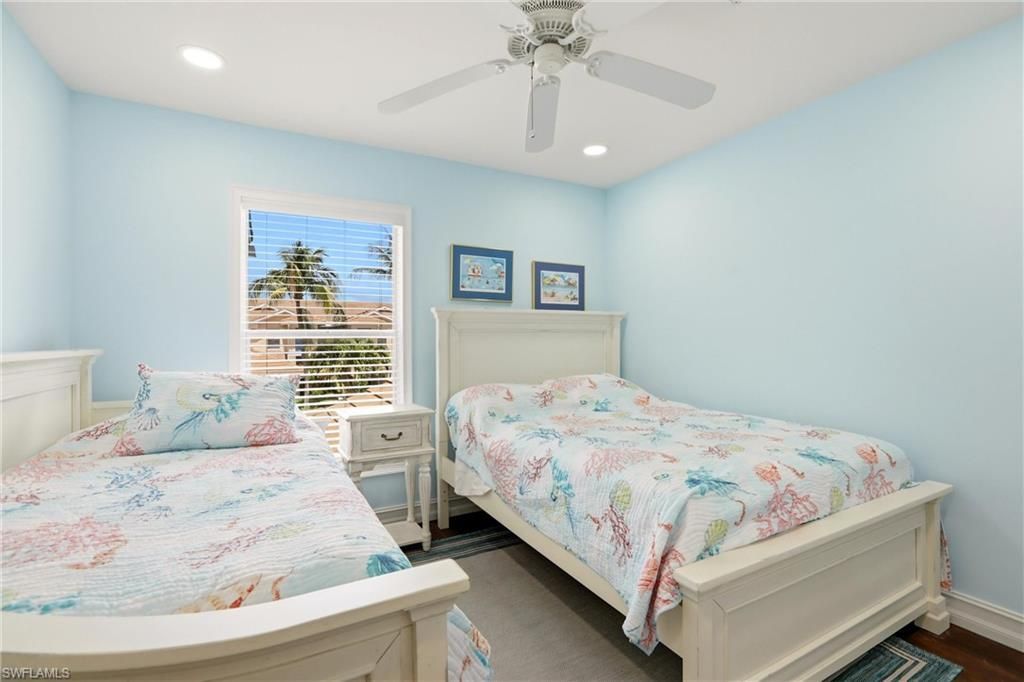 817 Carrick Bend Cir, Unit 201, Naples, FL 34110 Photo
