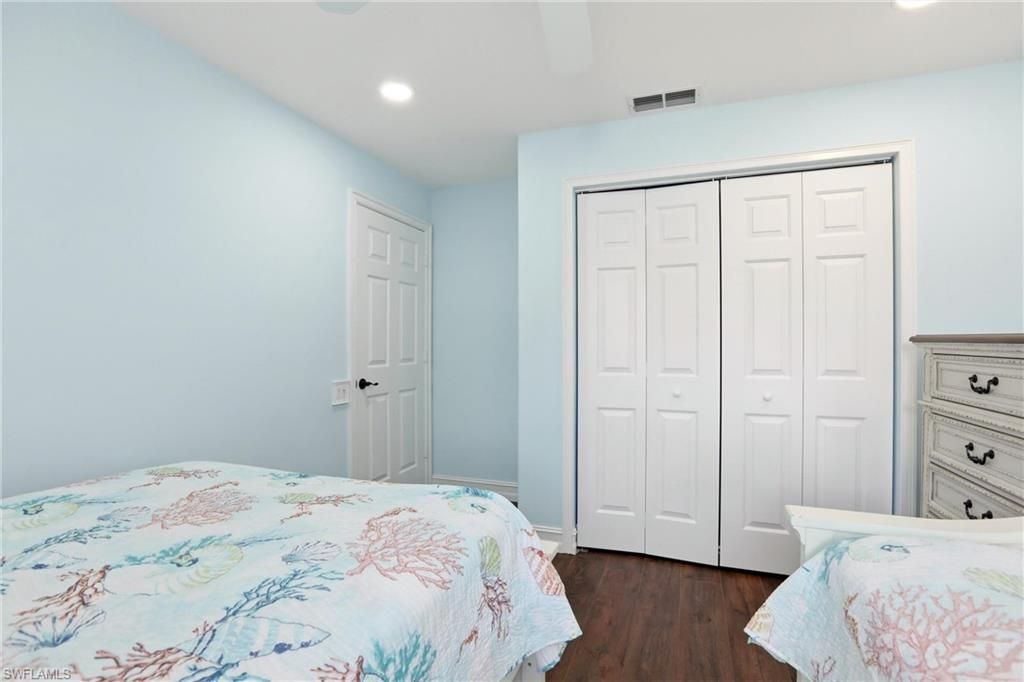 817 Carrick Bend Cir, Unit 201, Naples, FL 34110 Photo