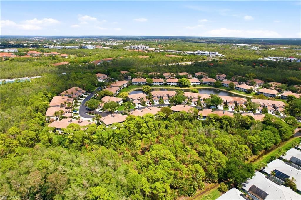 817 Carrick Bend Cir, Unit 201, Naples, FL 34110 Photo