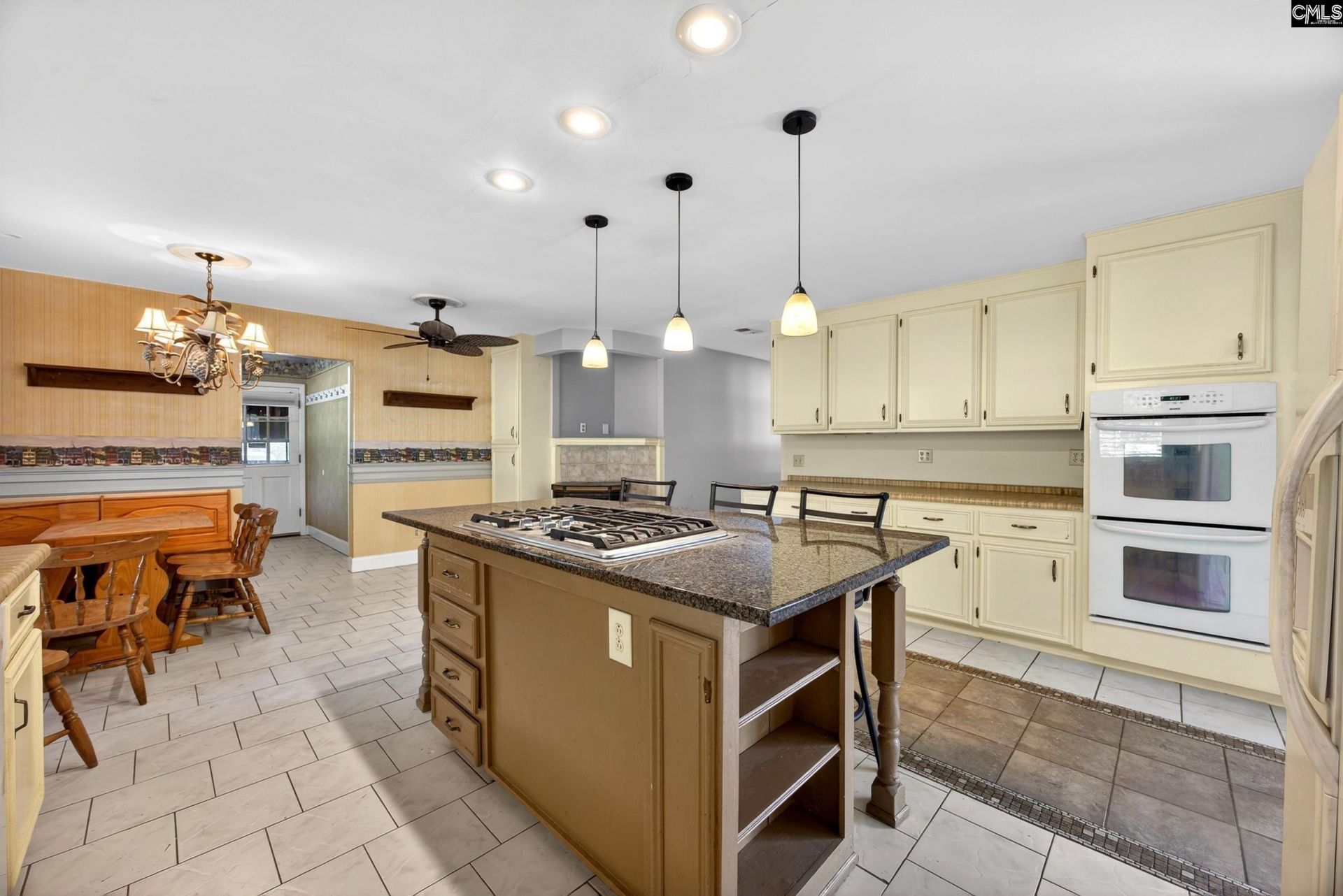 1802 Pine Street Photo 25