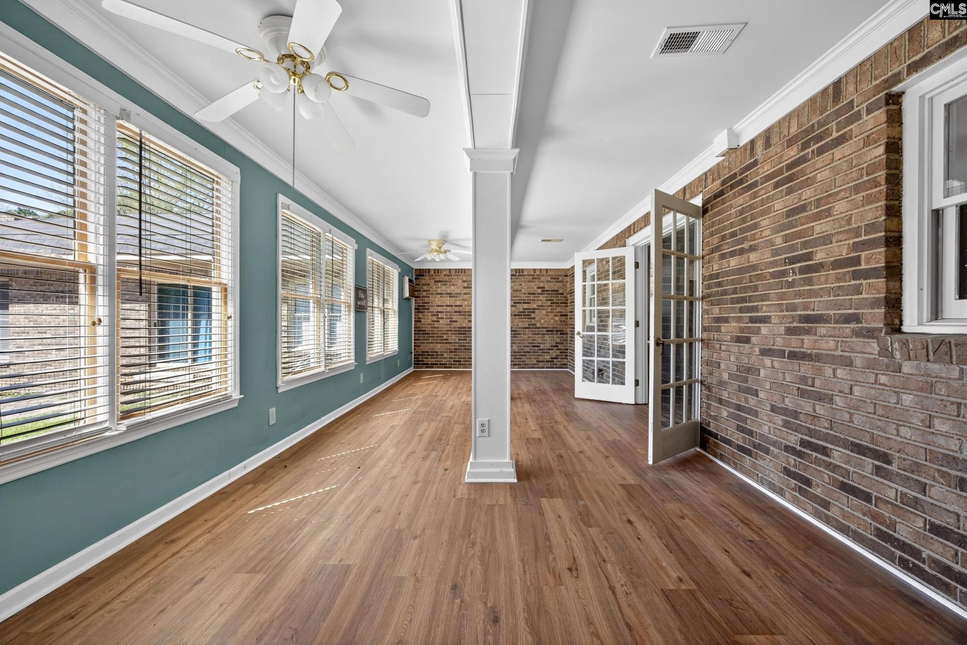 1802 Pine Street Photo 32