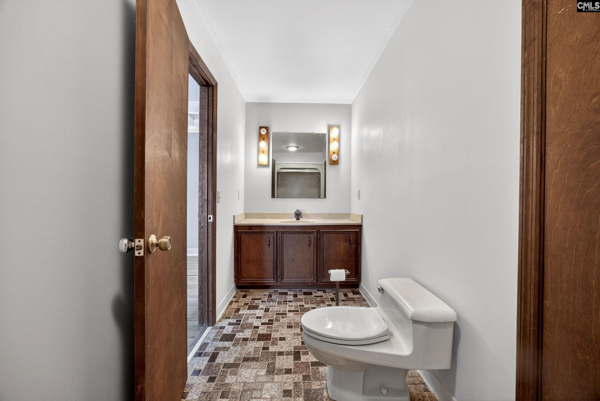 1802 Pine Street Photo 36