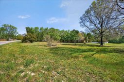 1802 Pine Street photo 4