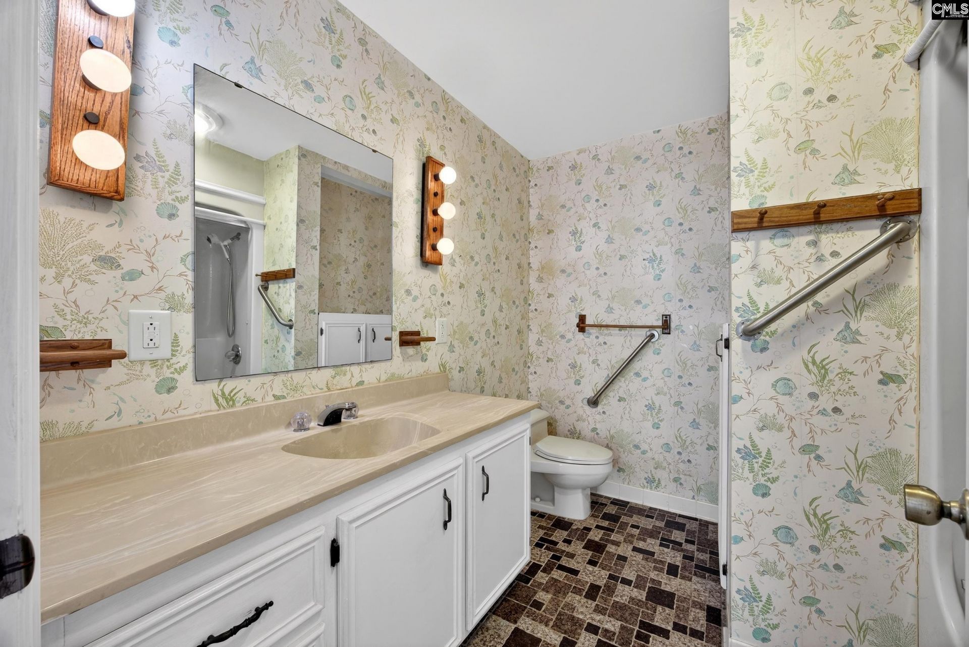 1802 Pine Street Photo 44