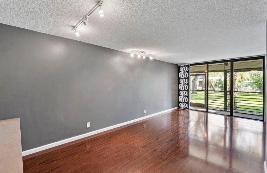 7675 NW 79th Avenue, Unit 114, Tamarac, FL 33321 Photo