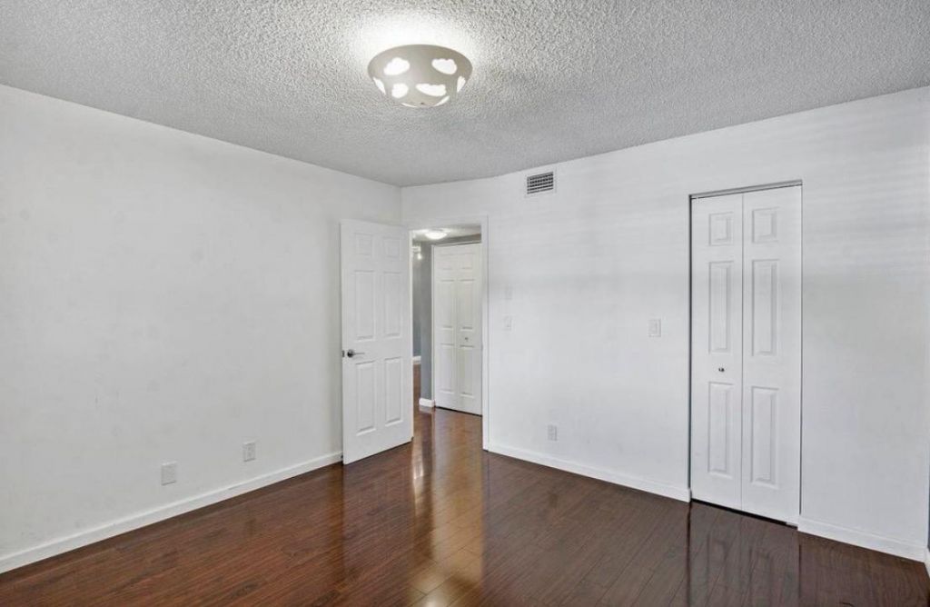 7675 NW 79th Avenue, Unit 114, Tamarac, FL 33321 Photo