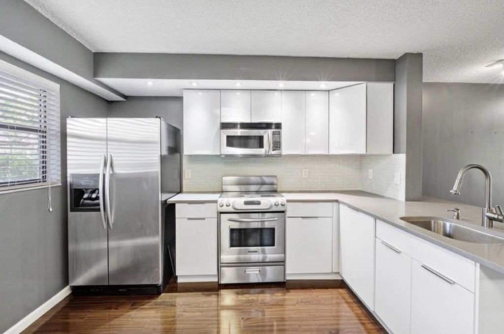 7675 NW 79th Avenue, Unit 114, Tamarac, FL 33321 Photo