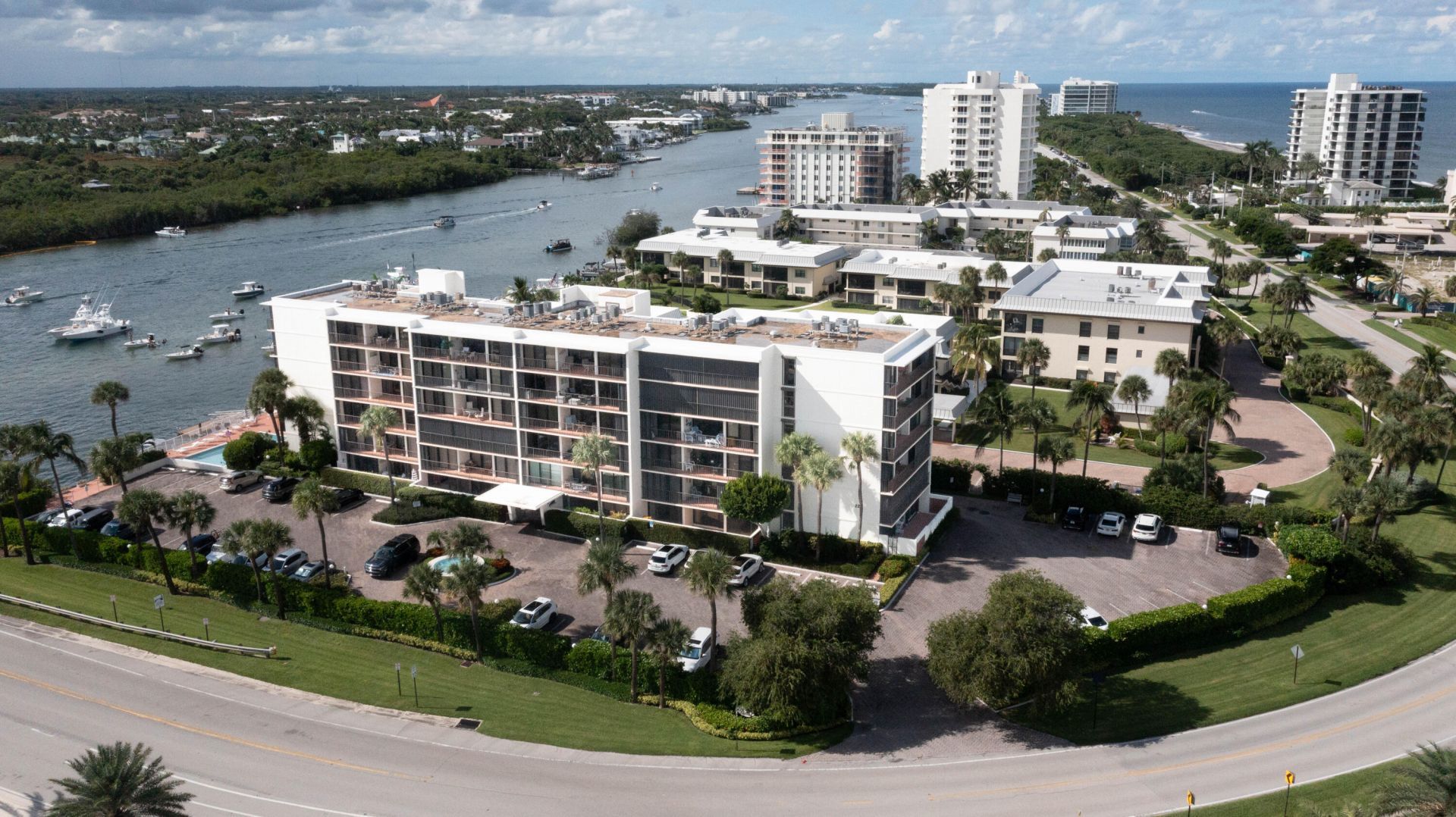 225 S Beach Road, Unit 205, Jupiter, FL 33469 Photo