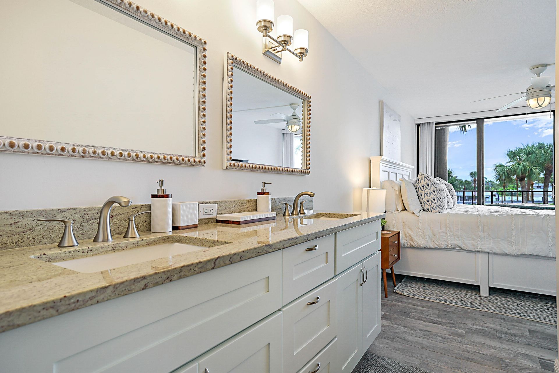 225 S Beach Road, Unit 205, Jupiter, FL 33469 Photo