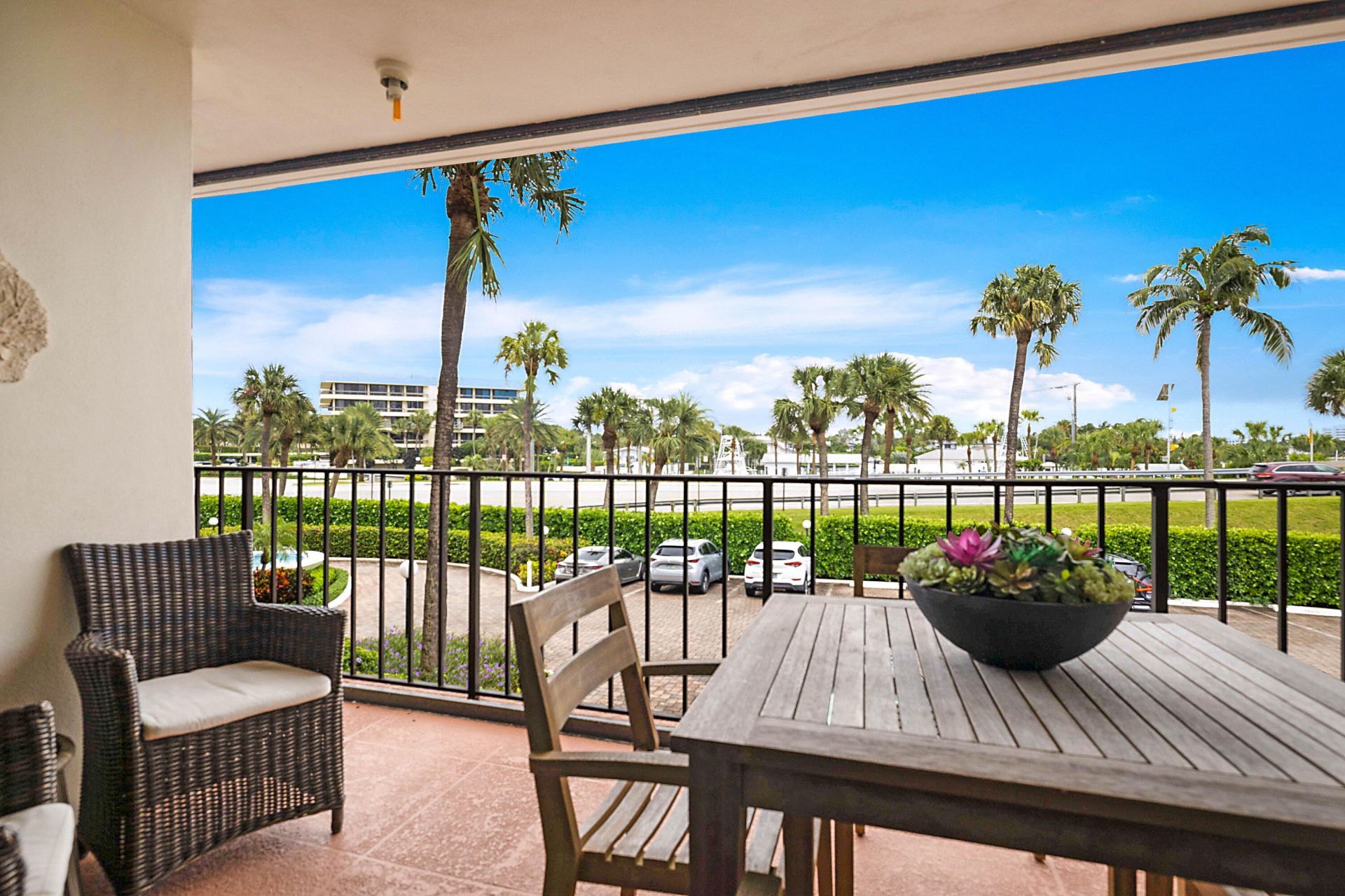 225 S Beach Road, Unit 205, Jupiter, FL 33469 Photo