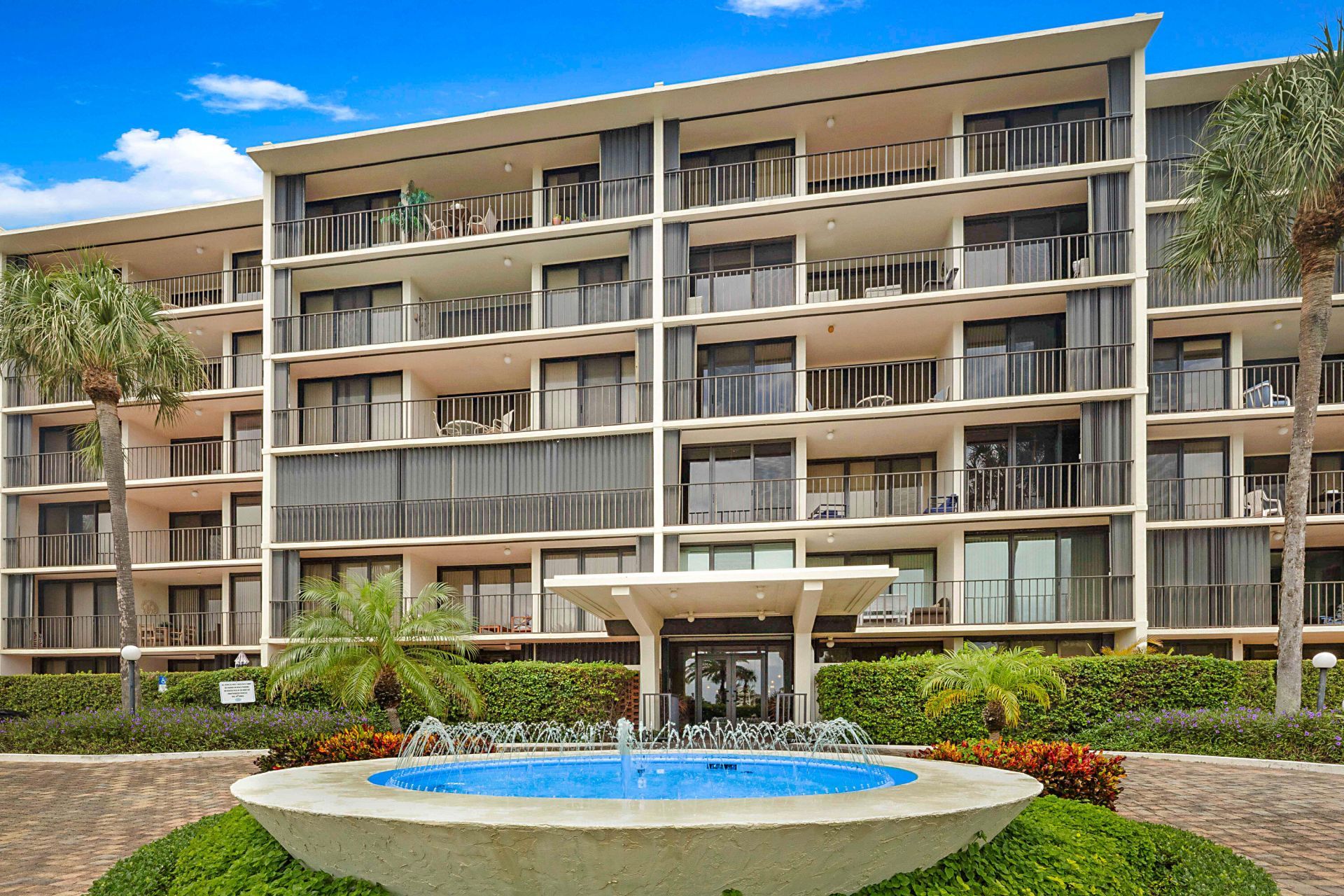 225 S Beach Road, Unit 205, Jupiter, FL 33469 Photo