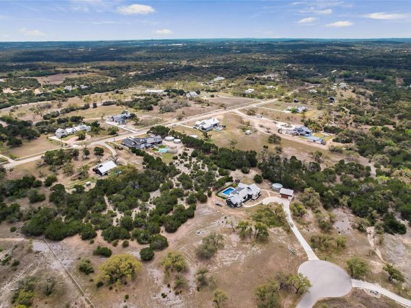 285 Calvary CV, Dripping Springs, TX 78620