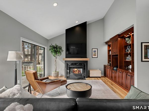 5 Vista, Unit 5, Avon, CT 06001