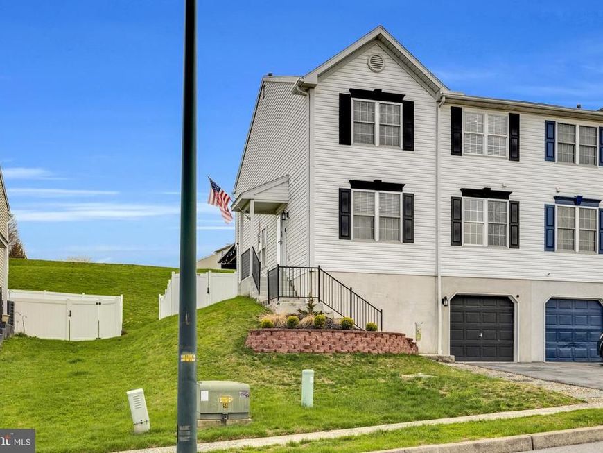 1548 Huron Drive, Sinking Spring, PA 19608 Main Photo