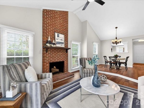 9227 N Vicksburg Park Court, Charlotte, NC 28210