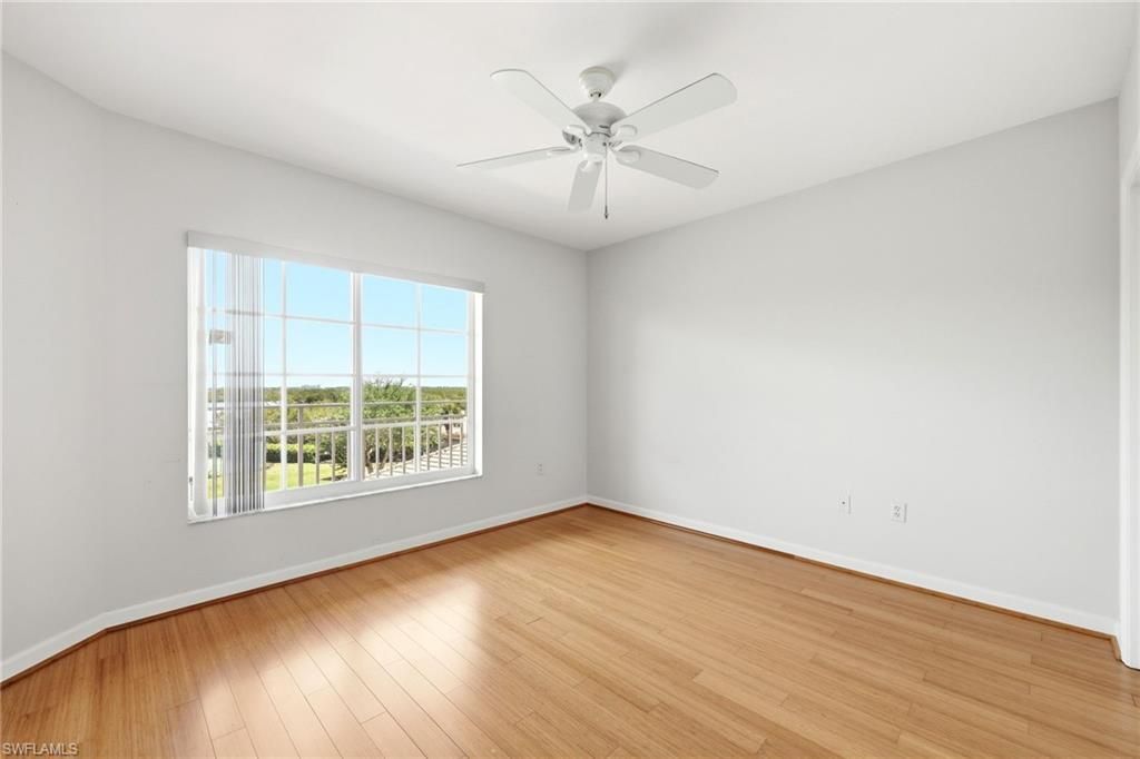 13105 Vanderbilt Dr, Unit 407, Naples, FL 34110 Photo