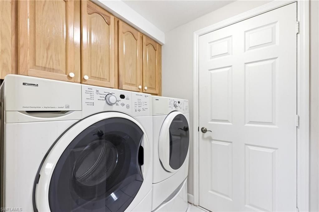 13105 Vanderbilt Dr, Unit 407, Naples, FL 34110 Photo