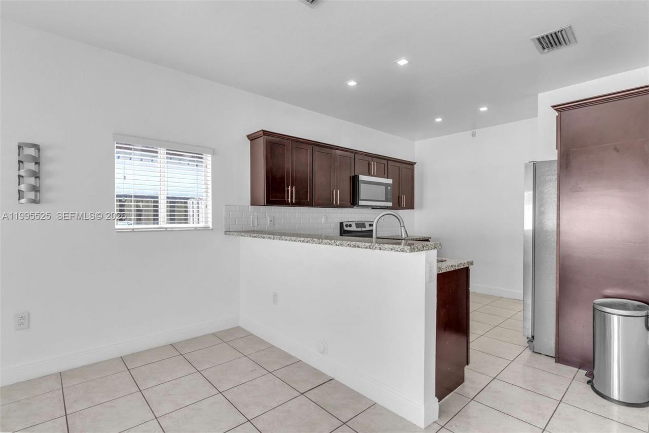 28021 SW 133rd Pl, Homestead, FL 33033 Photo
