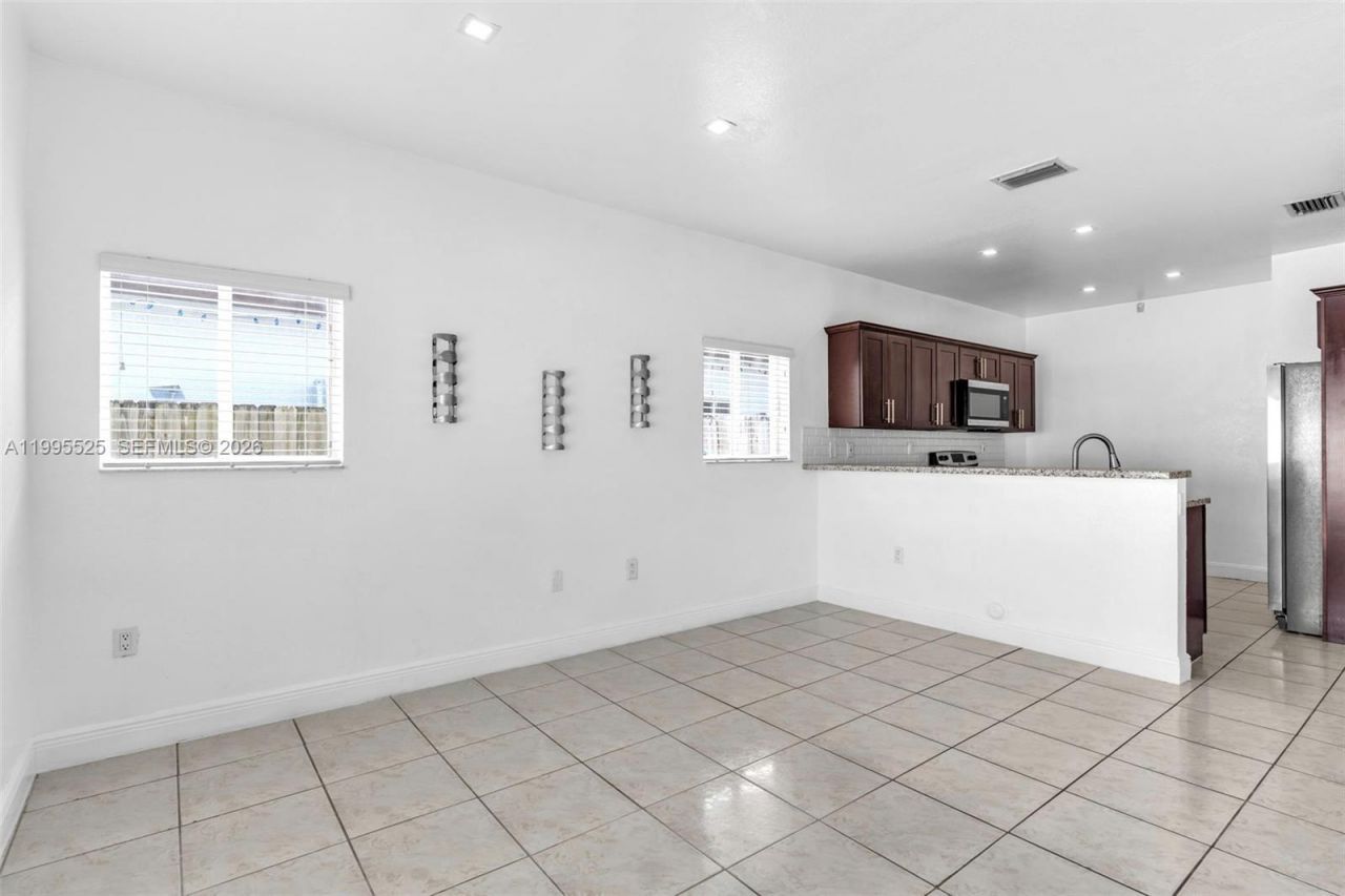 28021 SW 133rd Pl, Homestead, FL 33033 Photo