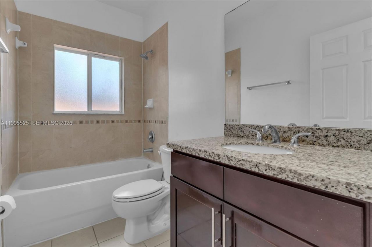 28021 SW 133rd Pl, Homestead, FL 33033 Photo