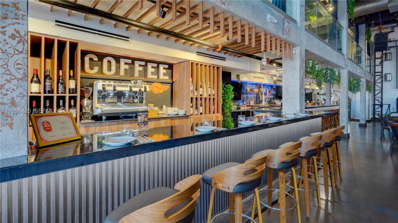 Restaurant For Sale, Miami, FL 33135 Photo