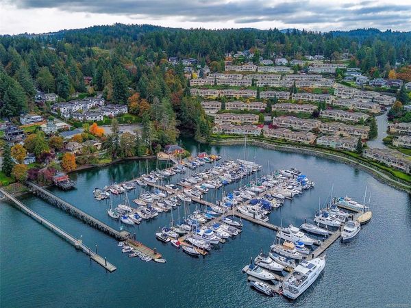 6880 Wallace Dr , Unit 104, Central Saanich, BC V0S 1A0