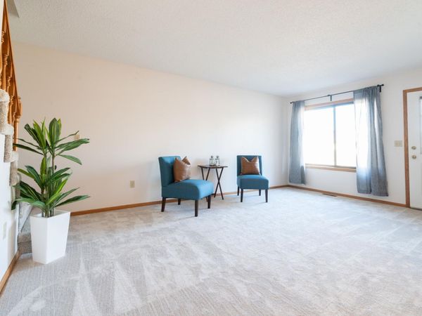 5425 Orleans Lane N, Unit 6, Plymouth, MN 55442