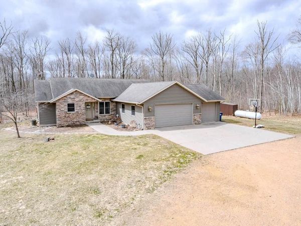 213688 COUNTY ROAD J, Hatley, WI 54440