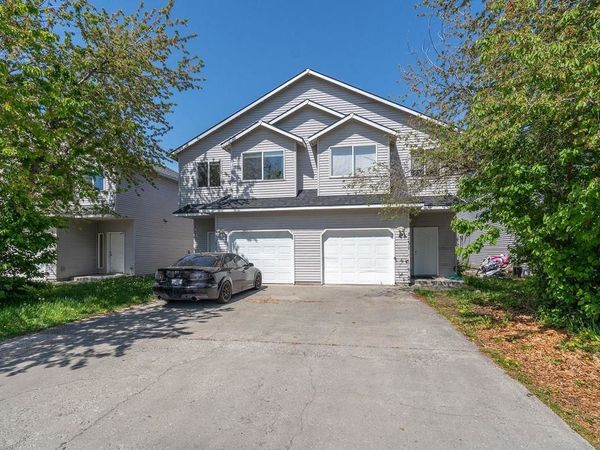 2417-2419 E Desmet Ave, Spokane, WA 99202