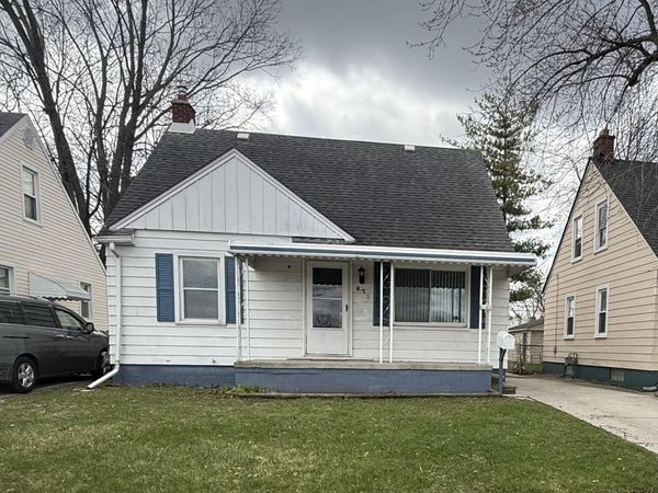 673 Leblanc Street, Lincoln Park, MI 48146
