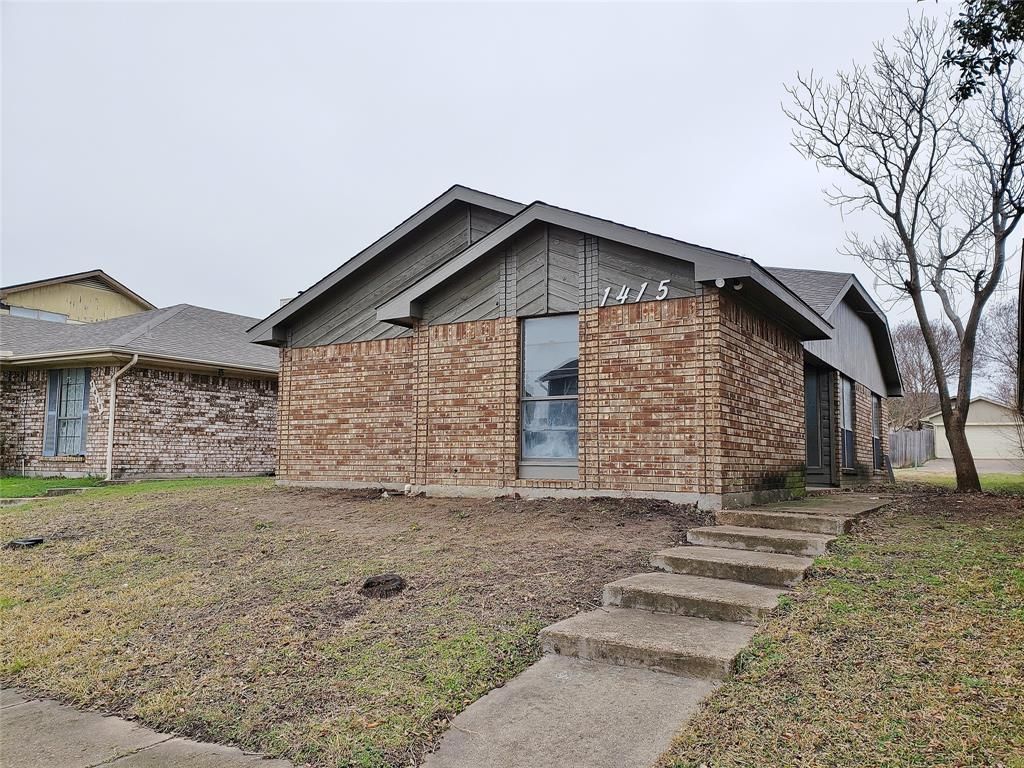 1415 Smokehouse Street, Mesquite, TX 75149 Main Photo
