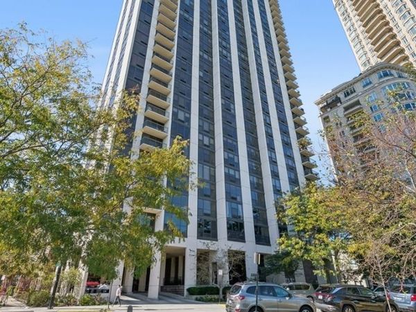 2500 N Lakeview Avenue , Unit 1504, Chicago, IL 60614