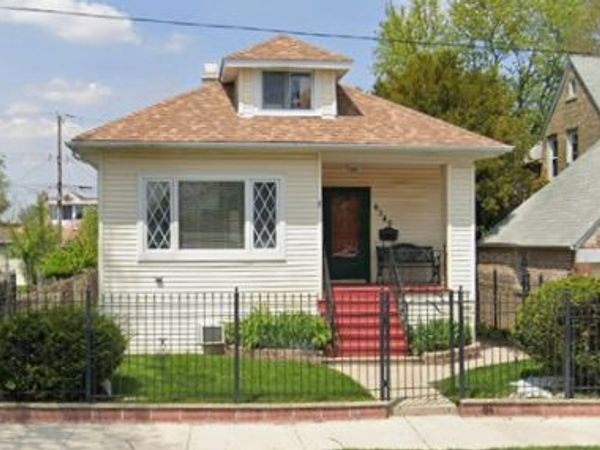 6340 W Barry Avenue , Chicago, IL 60634