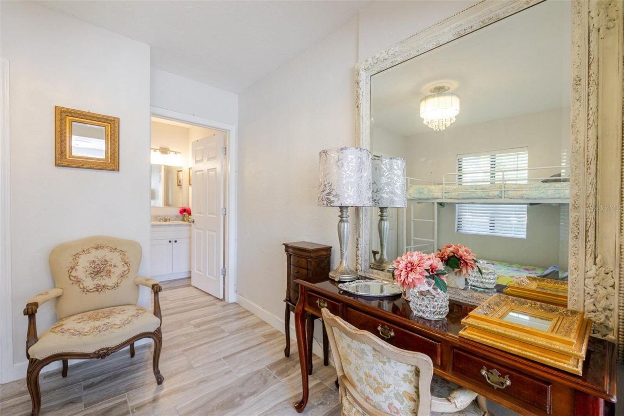 4925 Remington Drive , Sarasota, FL 34234 Photo