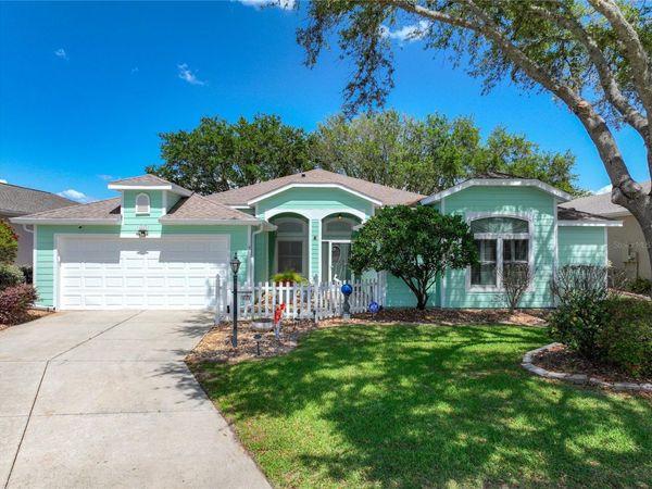 4822 SAWGRASS LAKE CIRCLE , LEESBURG, FL 34748