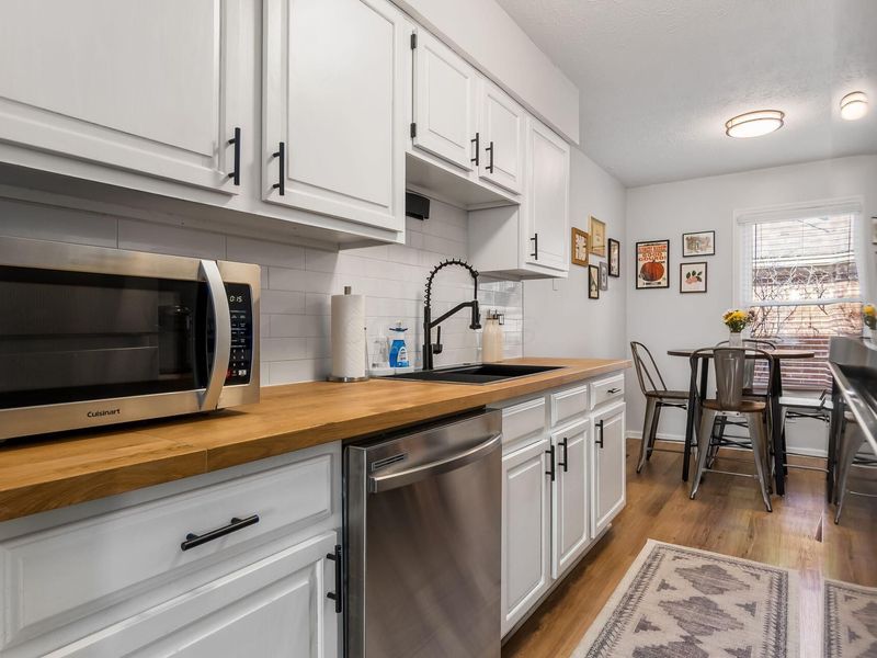 5733 N High Street, Worthington, OH 43085 Photo 15